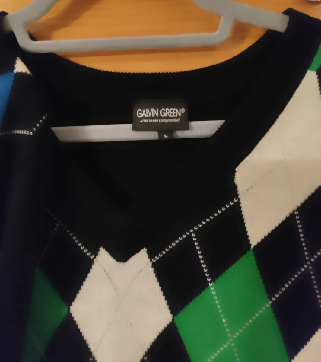 Galvin Green sweaters x2 L - Image 4