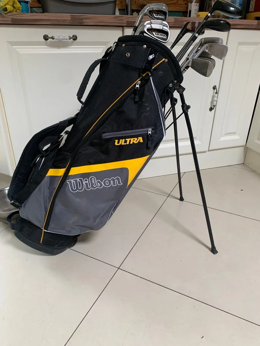 Wilson ultra left hand Golf clubs and bag - Image 4