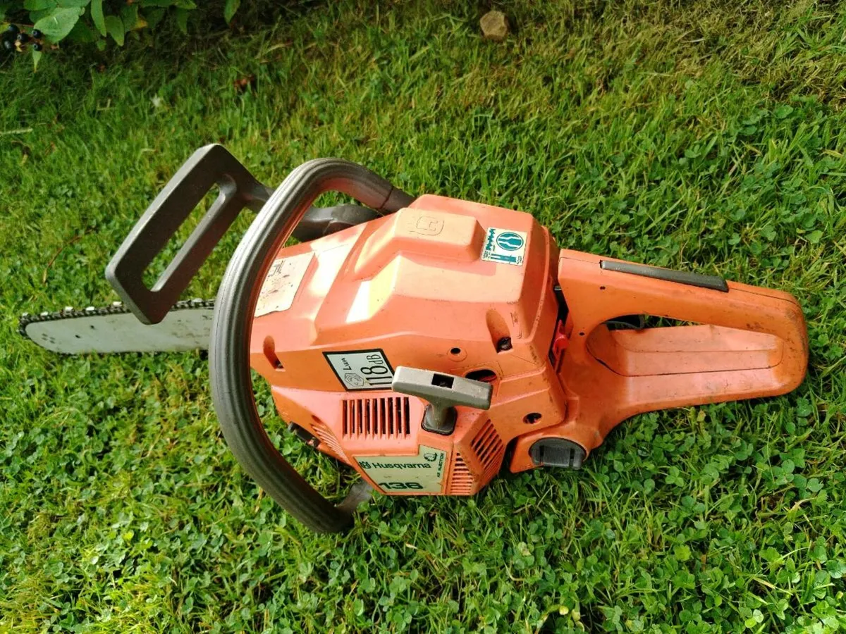 Chainsaw - Image 2