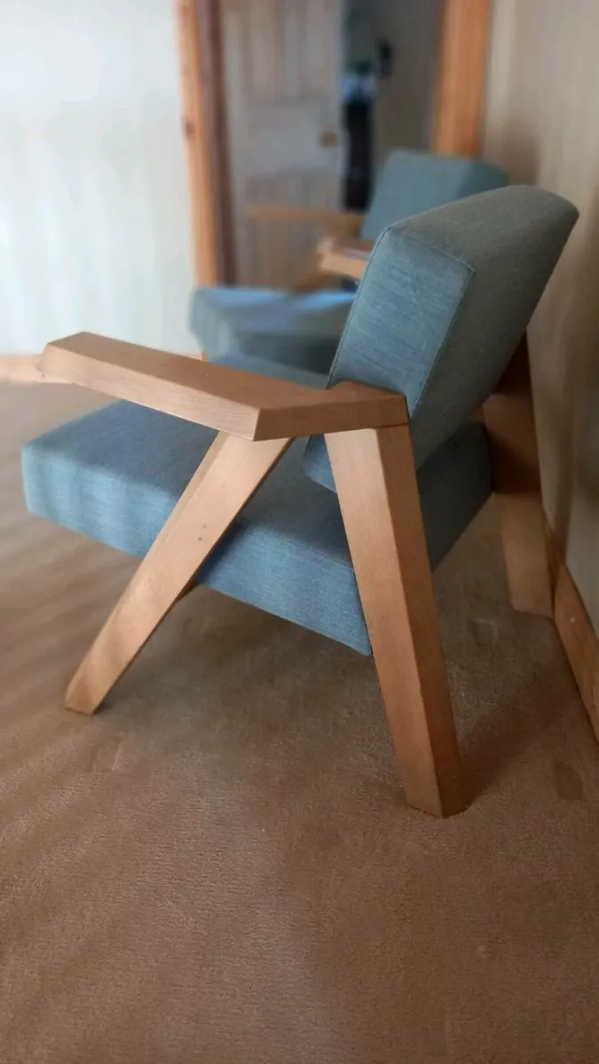 Pair of Unique Mid Century Style Chairs - Image 2