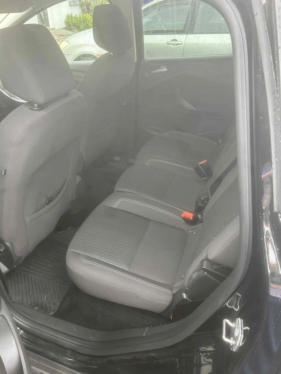 161 Ford c-max - Image 3