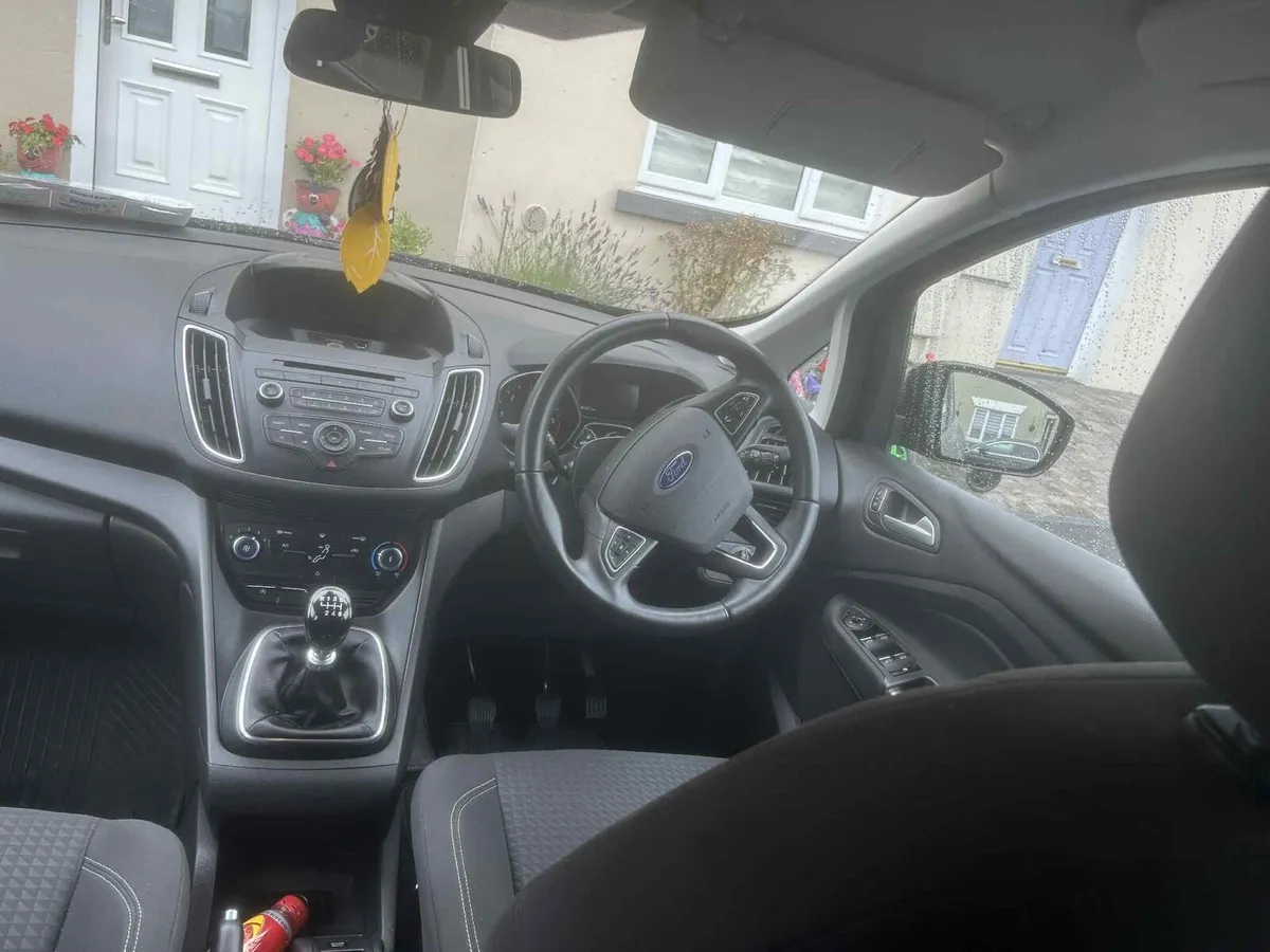 161 Ford c-max - Image 4
