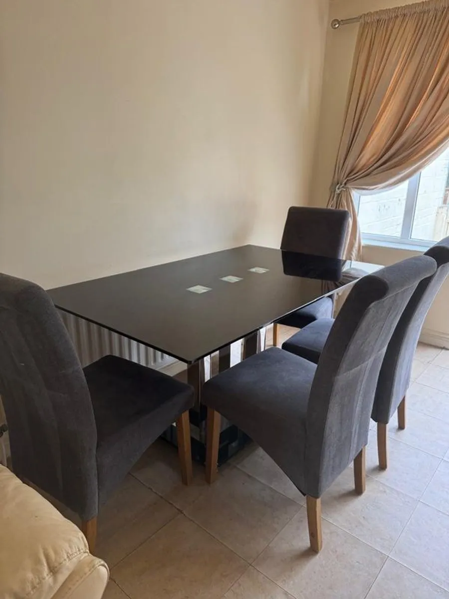 Dinning Table & Chairs - Image 1