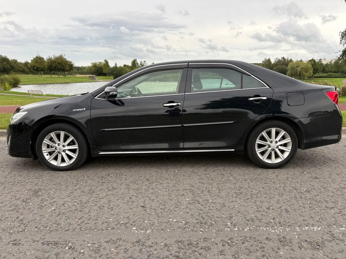 2.5 PETROL HYBRID*NEW NCT 06/26*HIGH SPEC - Image 4