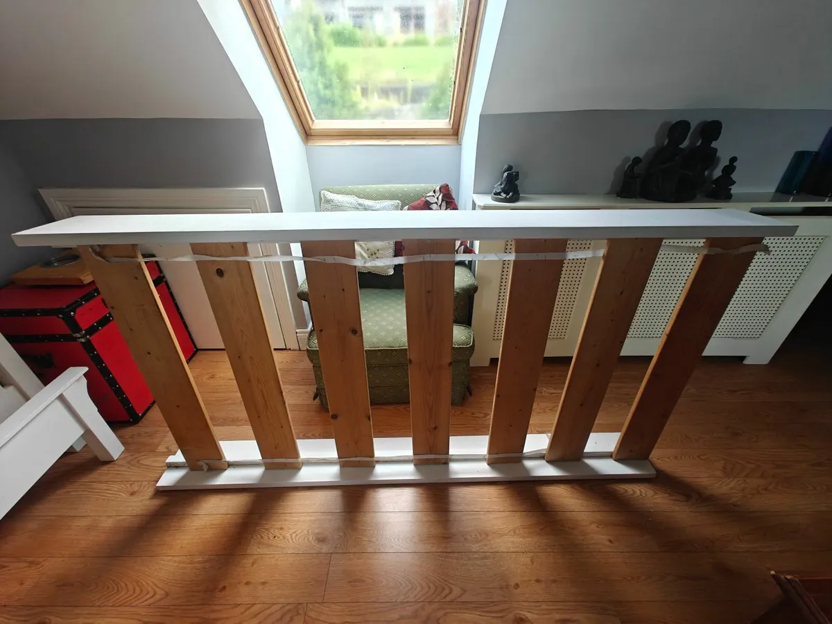 Single wooden bed frame - Image 3