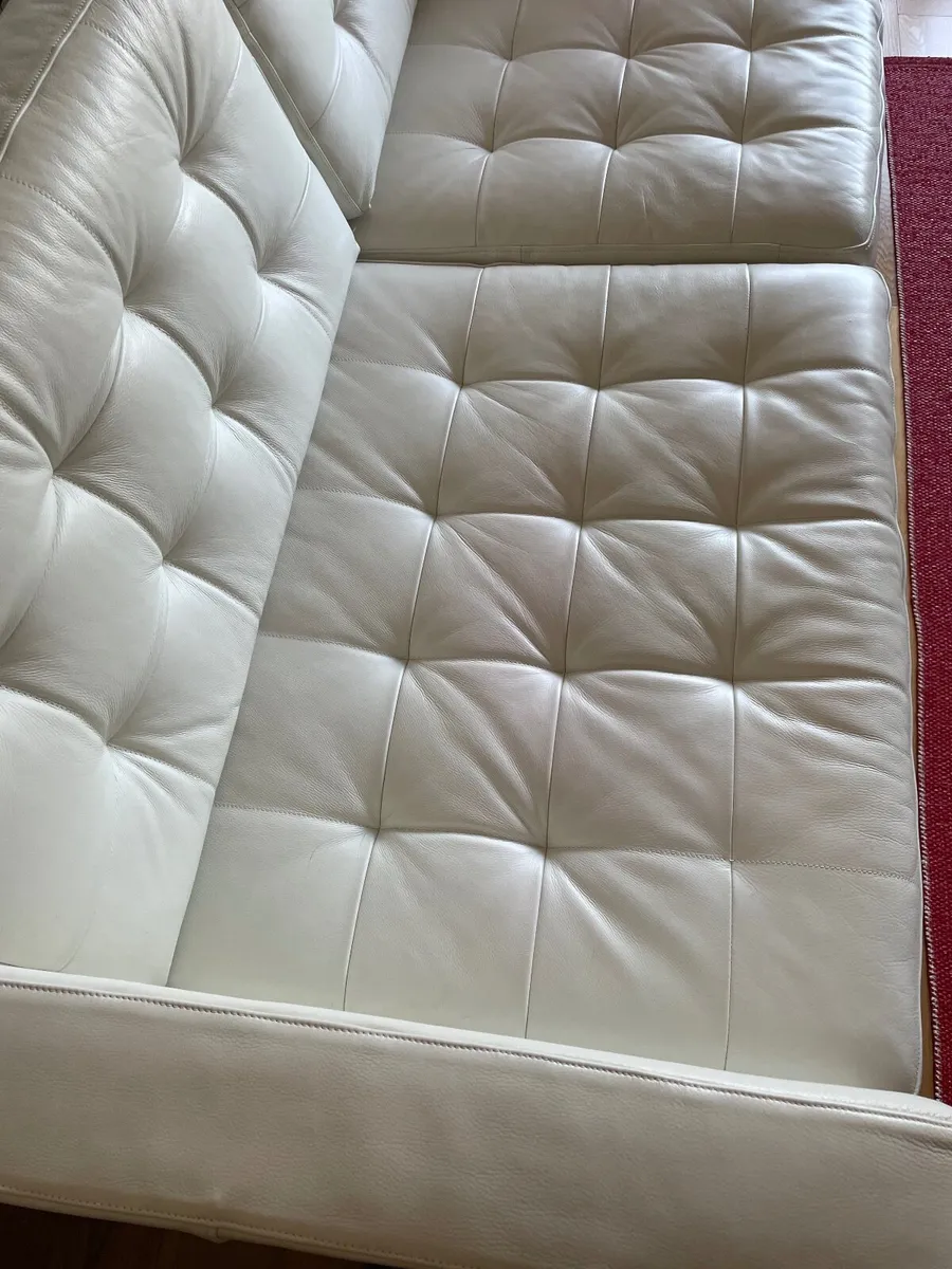 3-seat white leather Sofa - Image 3