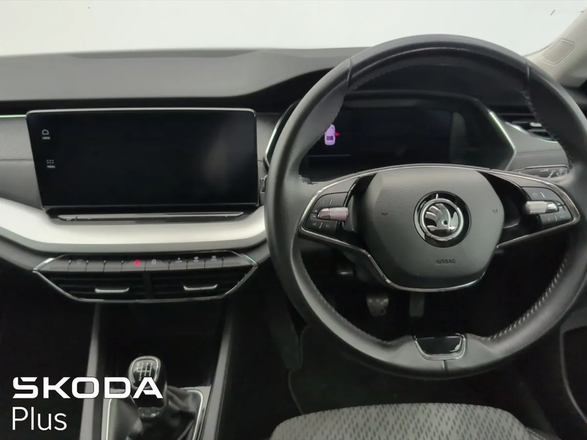 Skoda Octavia Style 2.0tdi 115HP - Image 3
