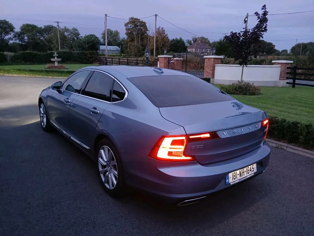 Volvo S90 - Image 4