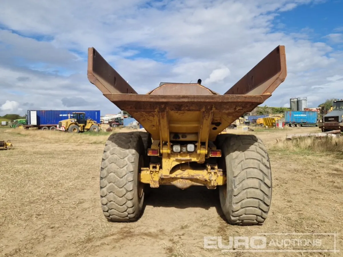 CAT D250E - Image 3