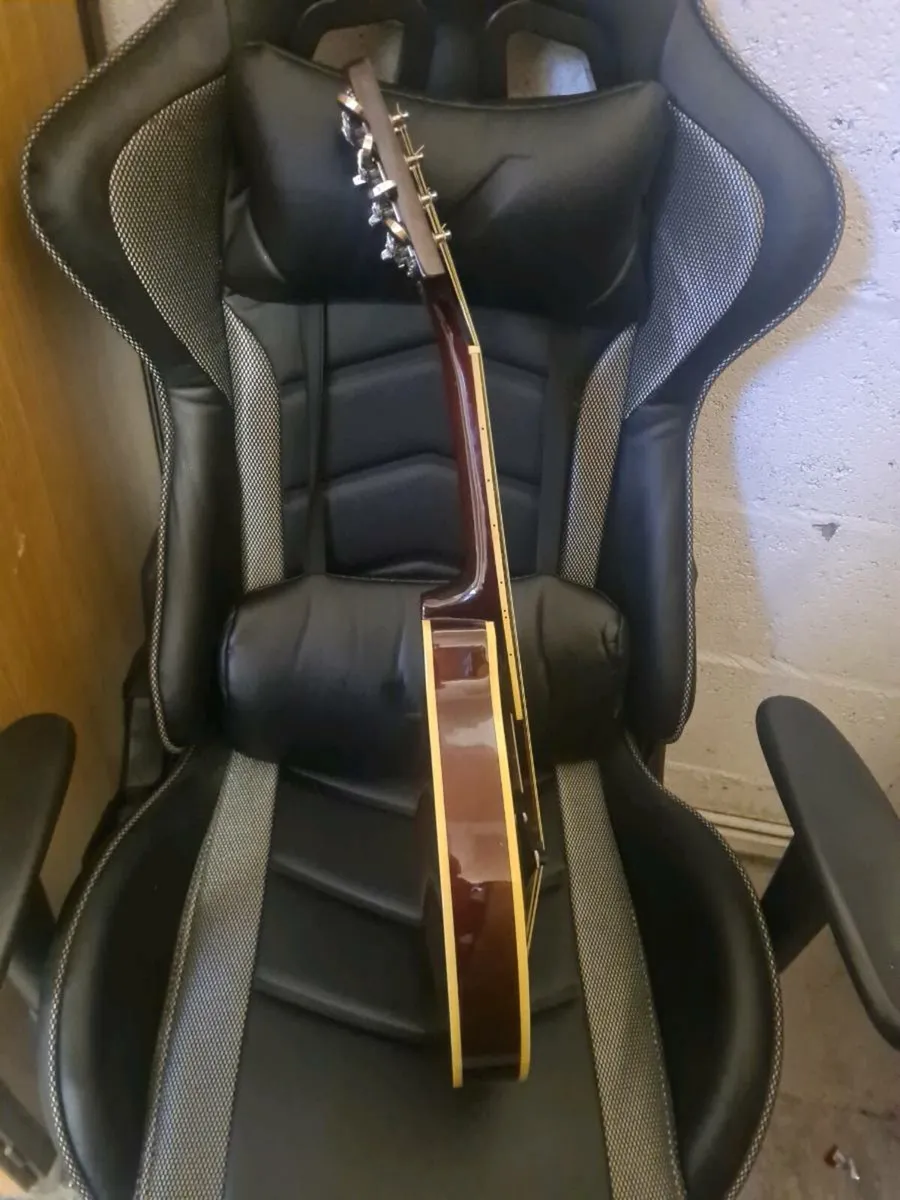 Mandolin - Image 3