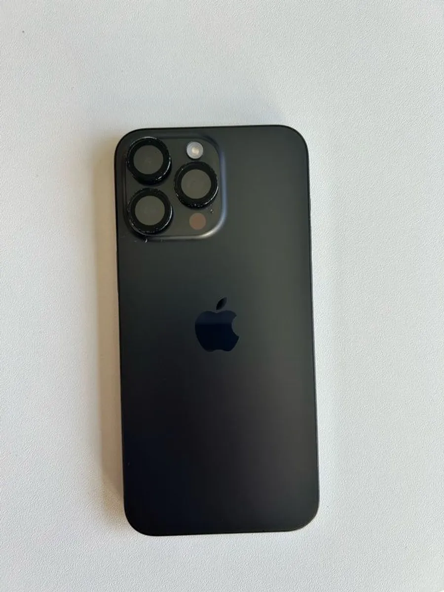 iPhone 15 Pro Max - Image 4