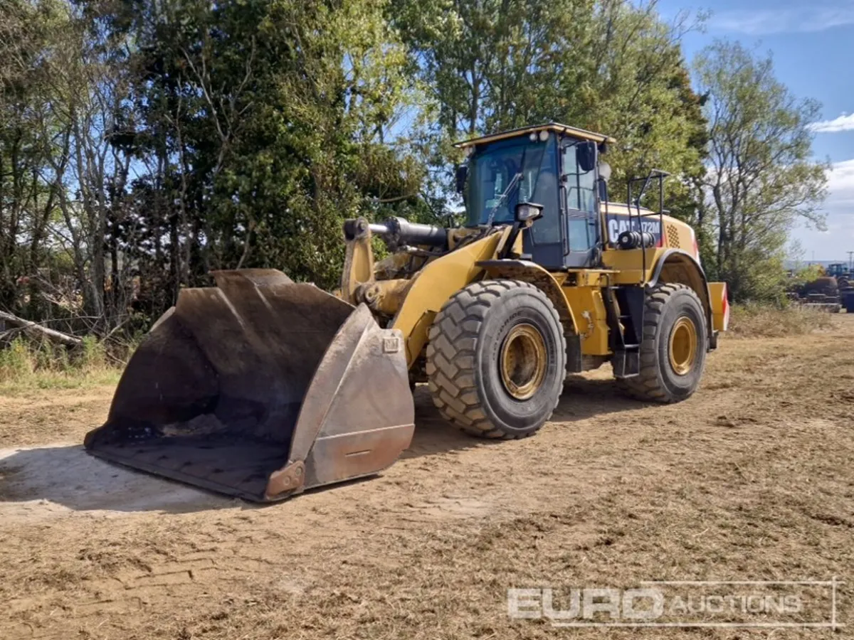 2015 CAT 972M - Image 1