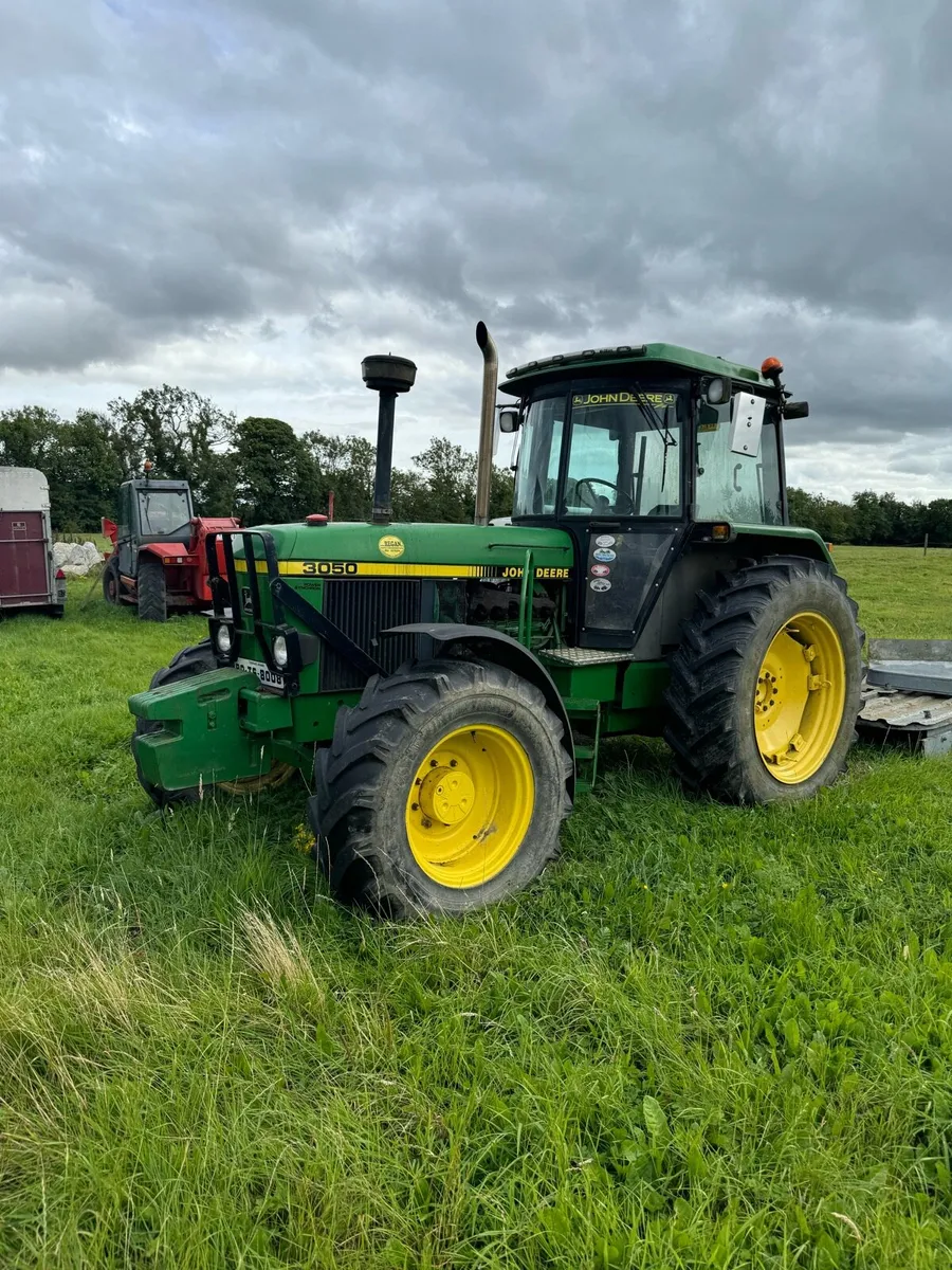 John Deere 3050 30k - Image 1