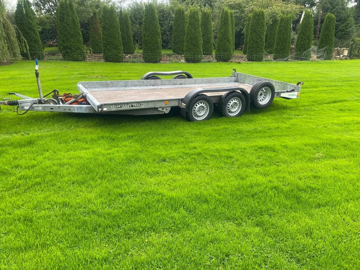 Brian James car transporter - Image 3