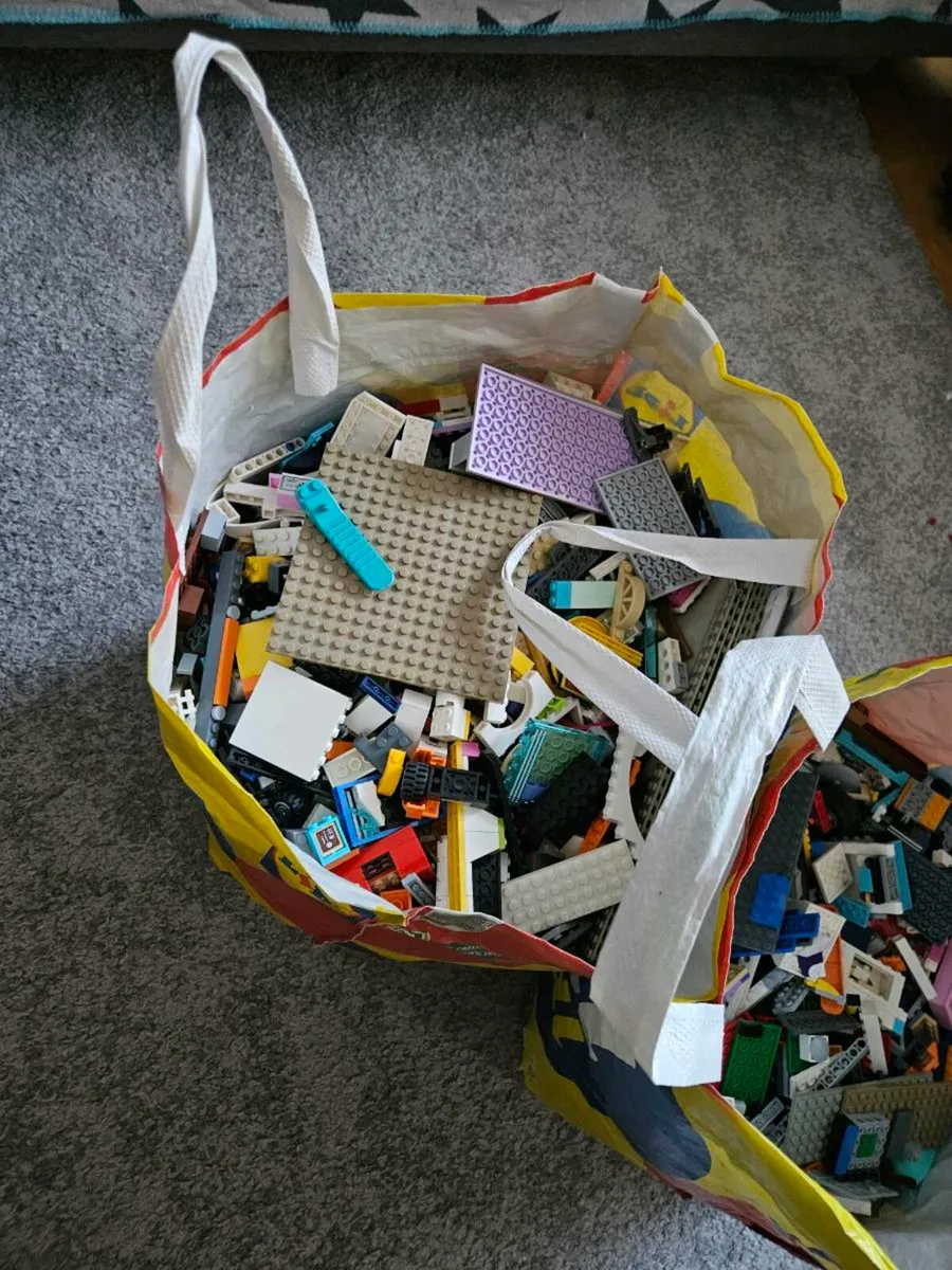15kg genuine Lego parts. - Image 2