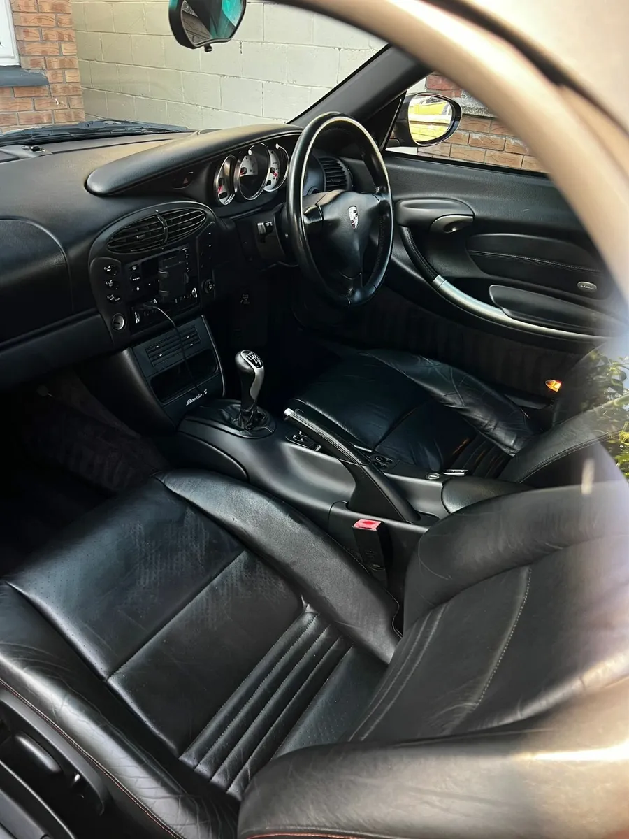 Porsche Boxster S 2001 (manual) - Image 2