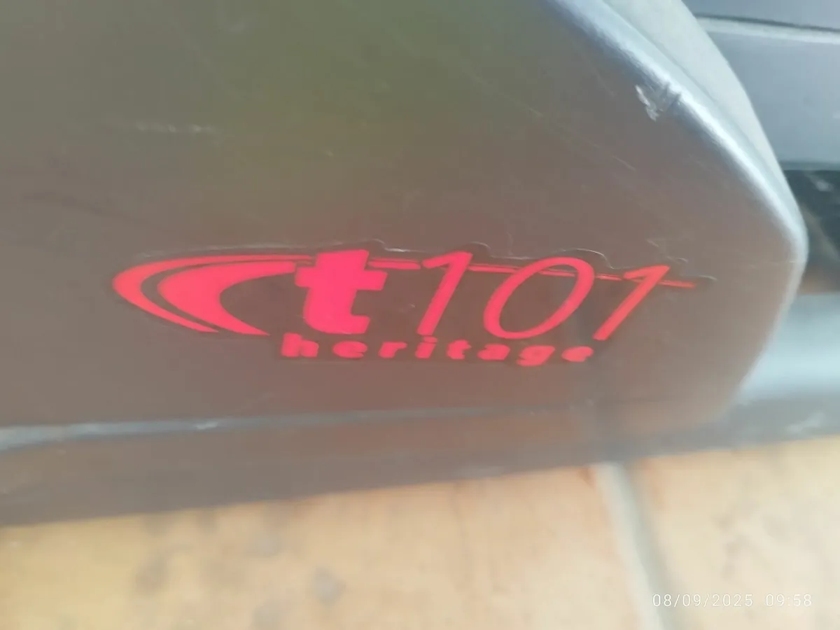 Treadmill - Image 1