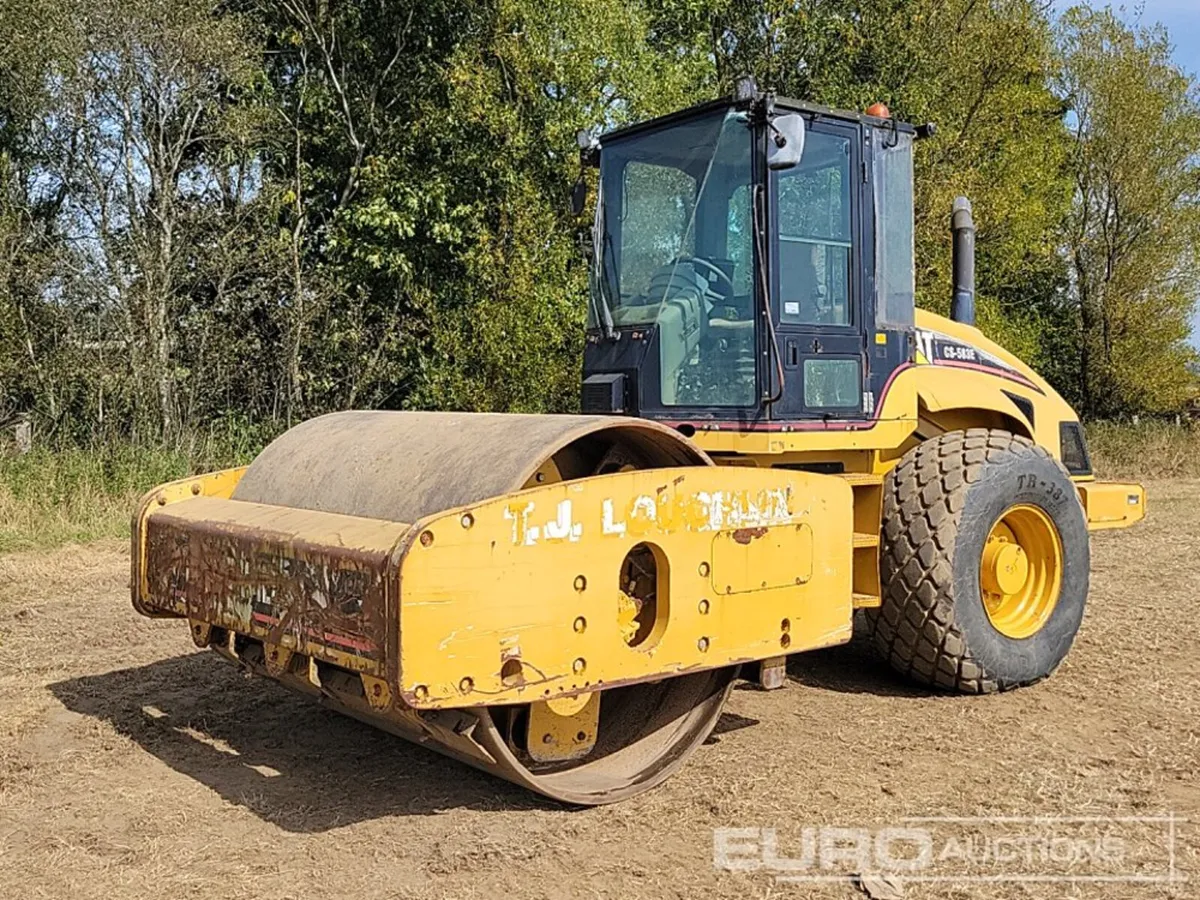 CAT CS583E - Image 1
