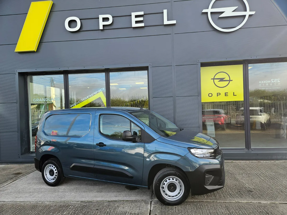 Opel Combo 1.5 Diesel 252 MWB - Image 1