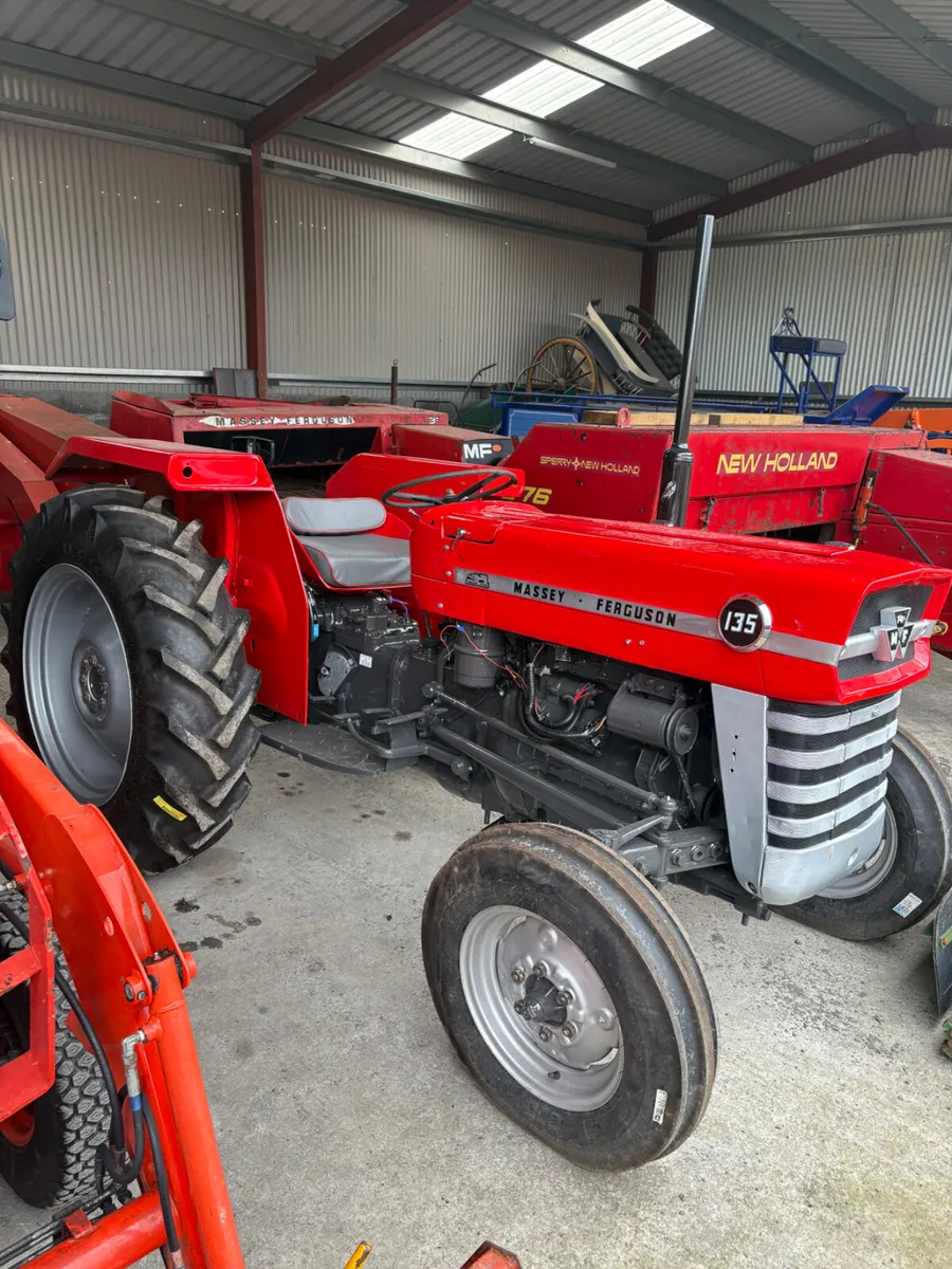 Massey Ferguson  135 - Image 2