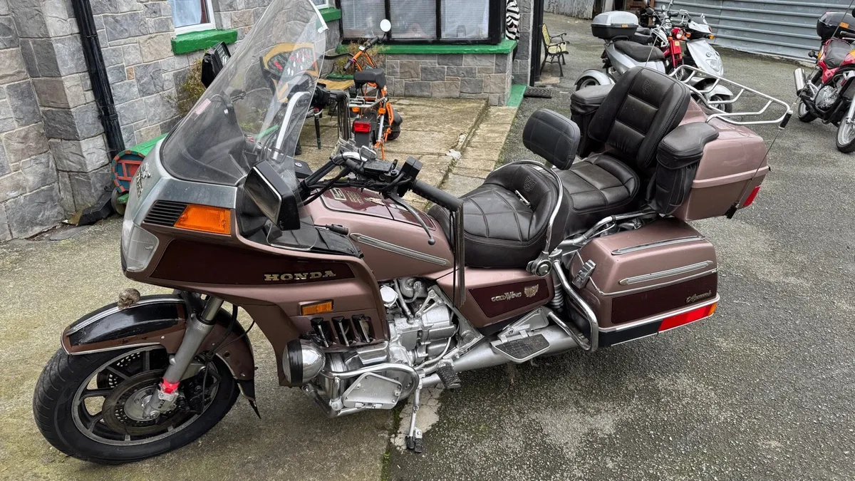 Honda Goldwing 1986 - Image 4