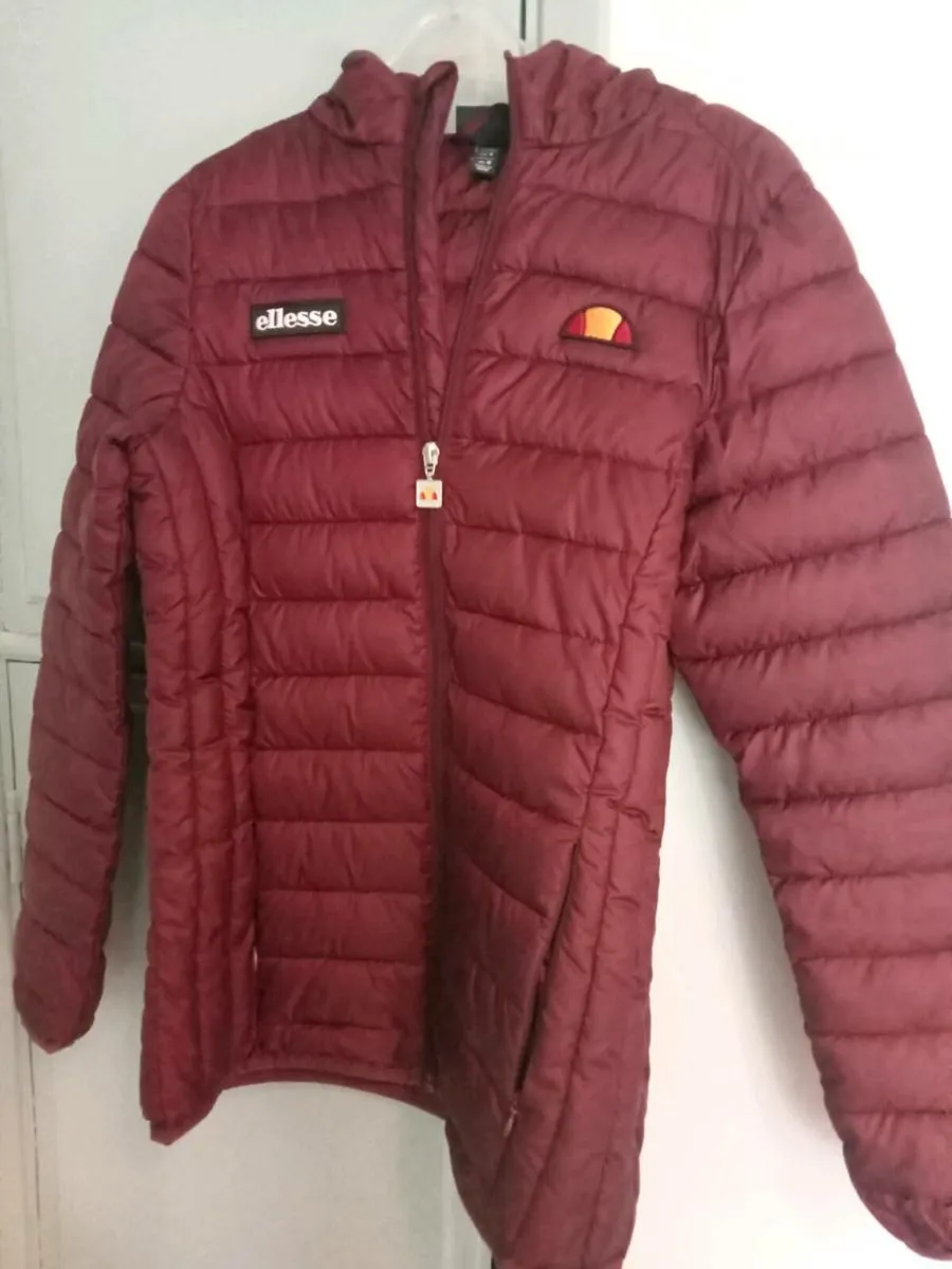 Ladies ellesse jacket size 8 - Image 1