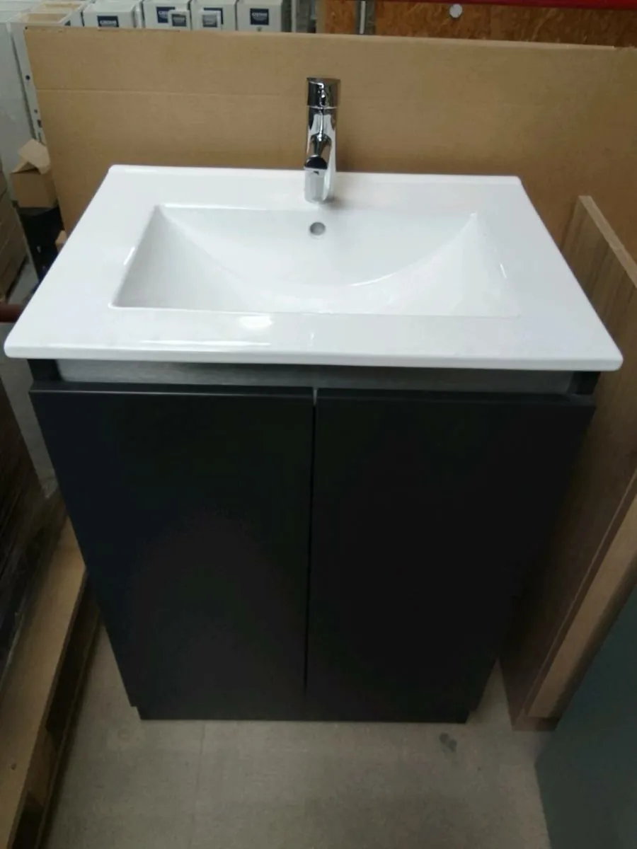 ** Bathroom Units** - Image 2
