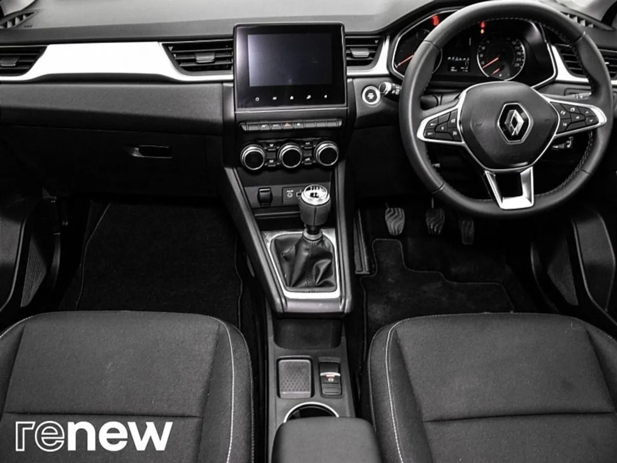 Renault Captur Iconic dCi 95 Manual My19 - Image 3