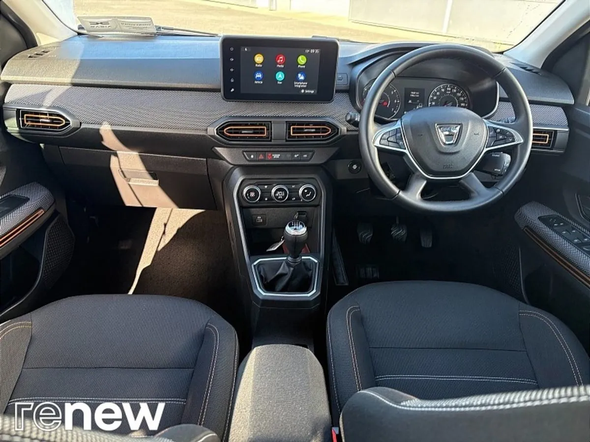 Dacia Sandero Stepway Prestige 1.0 TCE 90 BHP 5DR - Image 2
