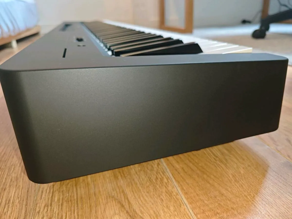 Yamaha P145 electric piano - Image 4