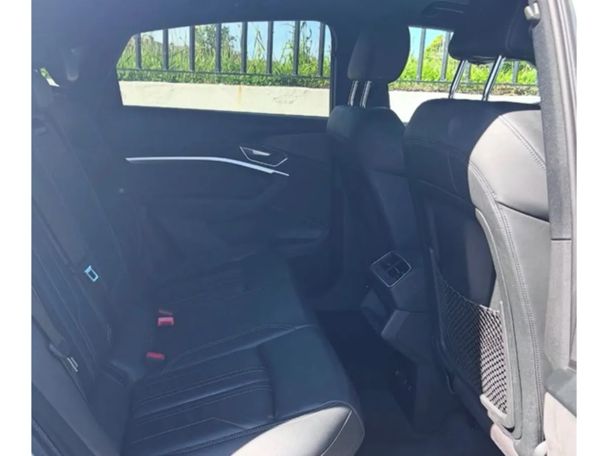 AUDI E-TRON S LINE 55 QUATTRO SPORTBACK 95KwH - Image 4