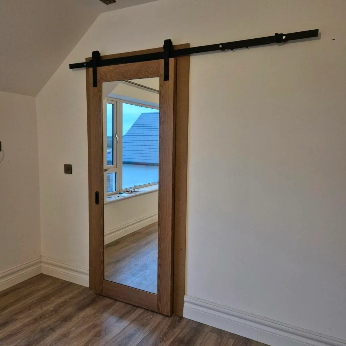 2nd fix Carpentry - Image 2