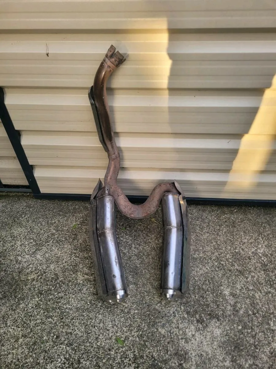 2004 VFR 800 Exhaust - Image 2