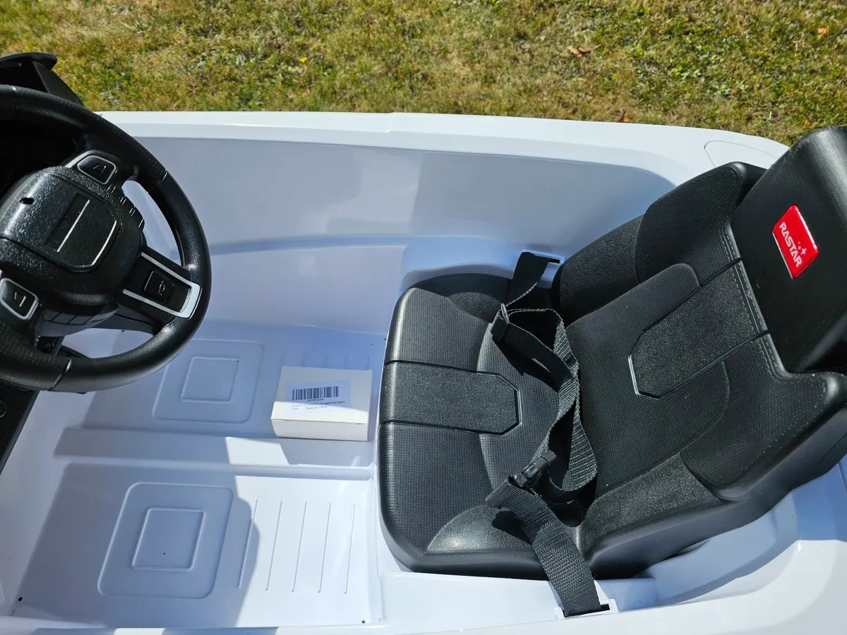 Range Rover Evoque Electric Ride-On Car - Image 2