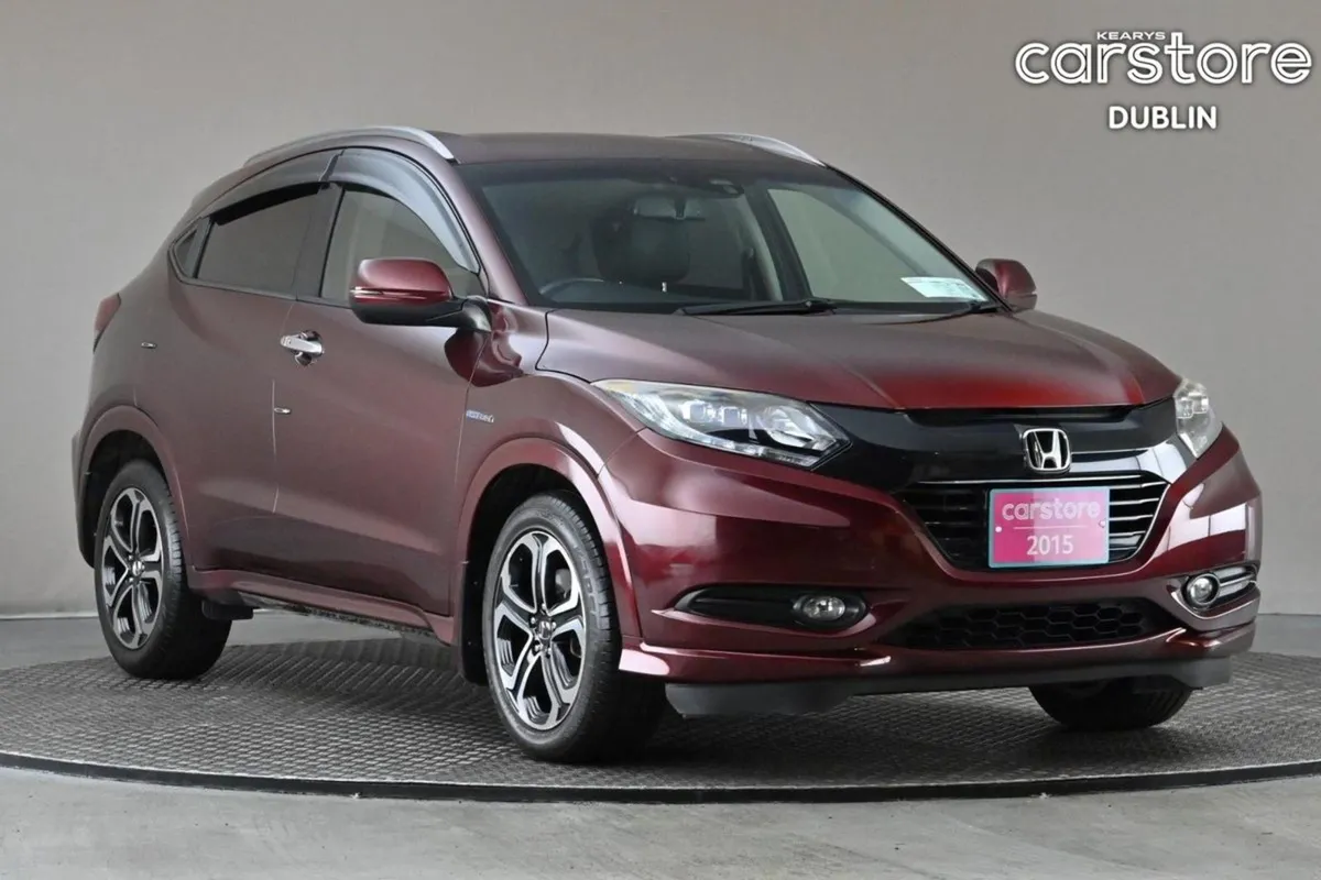 Honda Vezel 1.5 Hybrid Auto  half Leather reverse - Image 1