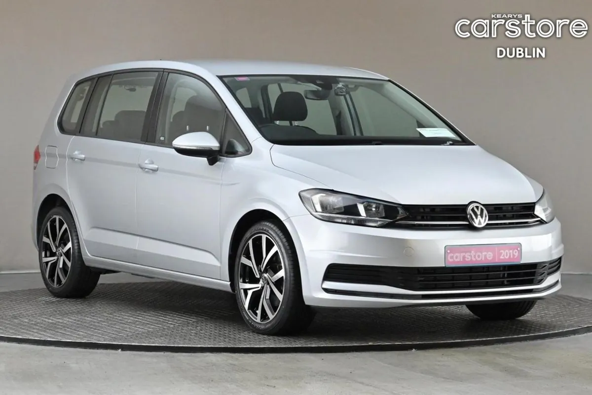 Volkswagen Touran 1.4 TSI DSG Trendline low Milea - Image 1