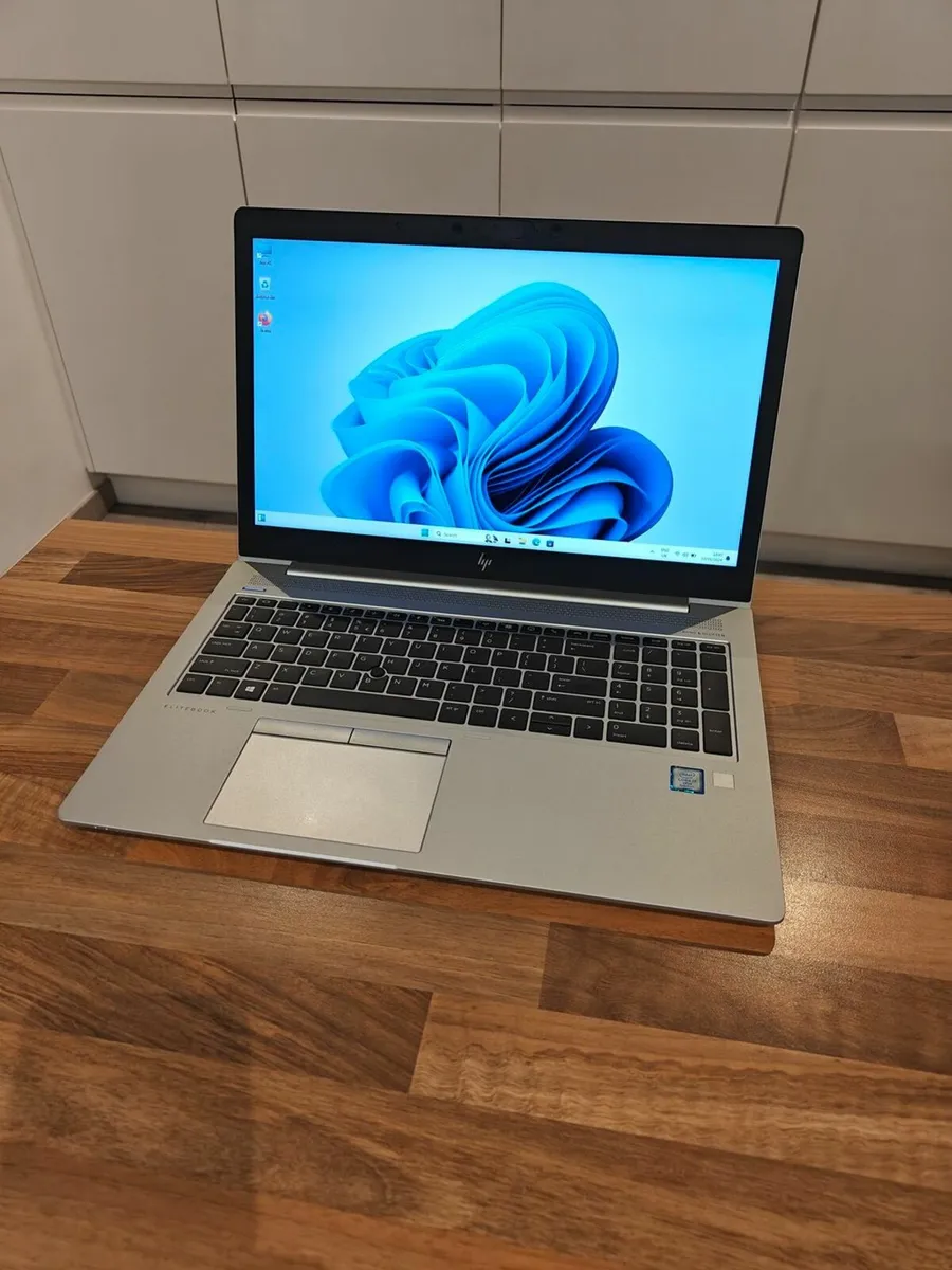 HP Elitebook 850 G6 | i7 vPro | 16GB |Touchscreen - Image 1