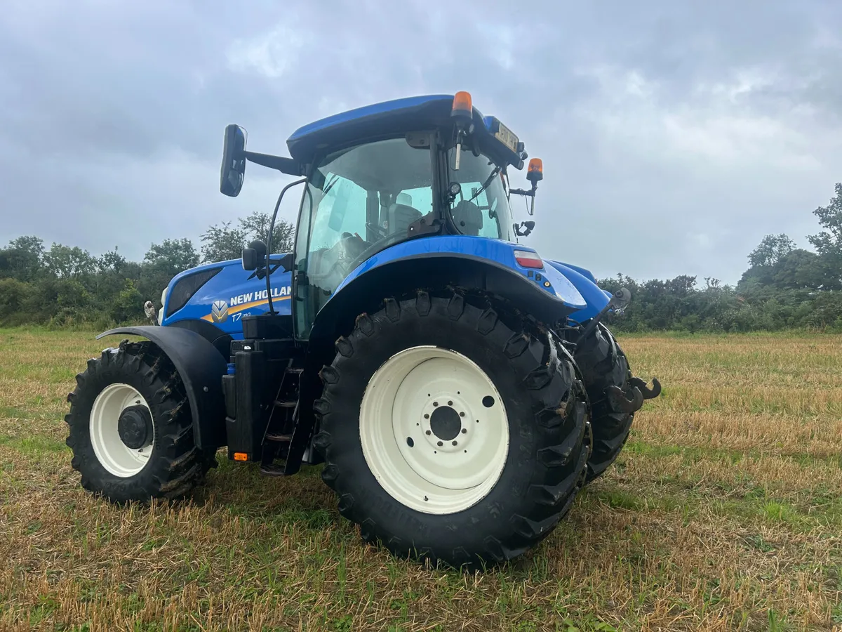 New Holland T7.210 - Image 4