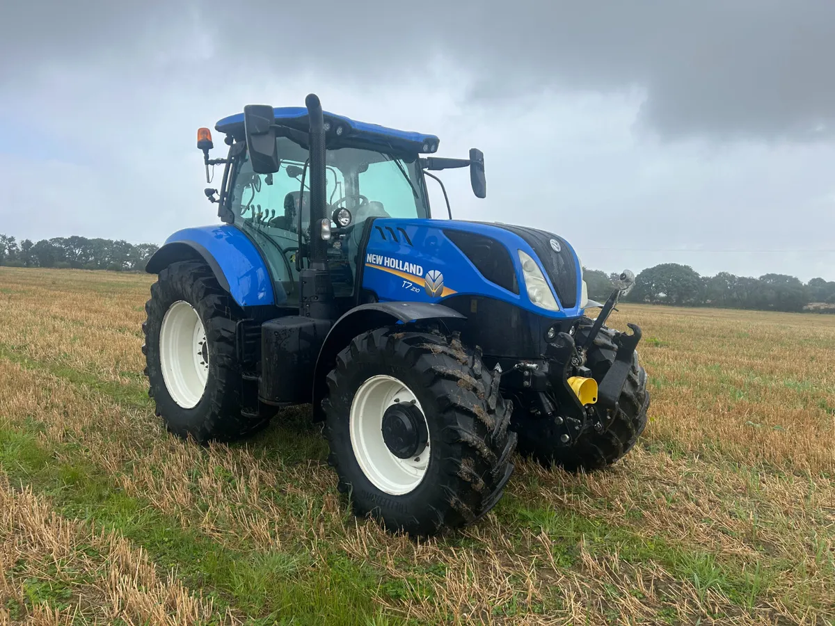 New Holland T7.210 - Image 2
