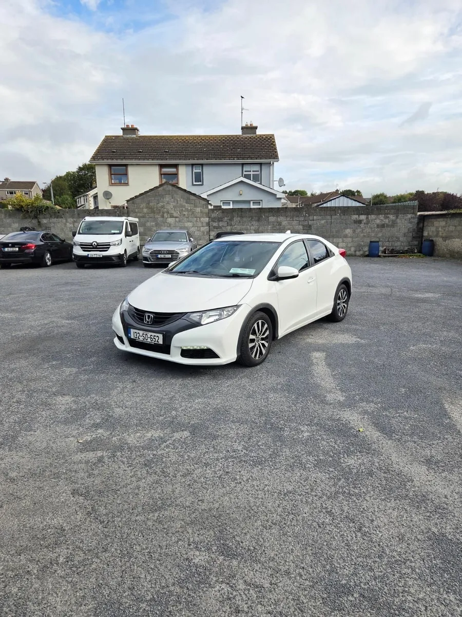Honda Civic 2013/2 - Image 3