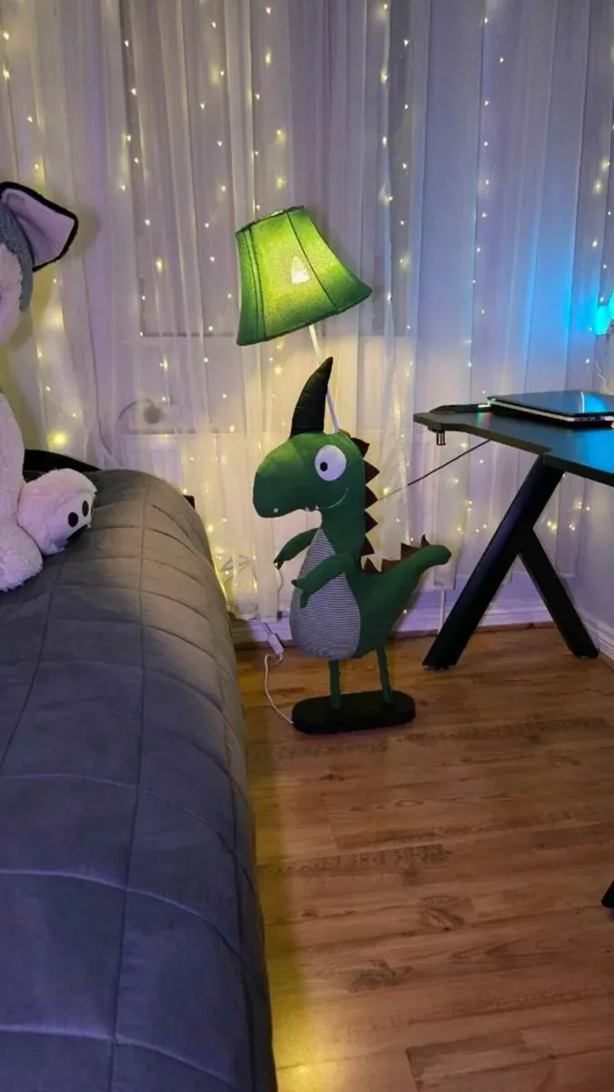 Christmas gift kids present night lamp light - Image 1