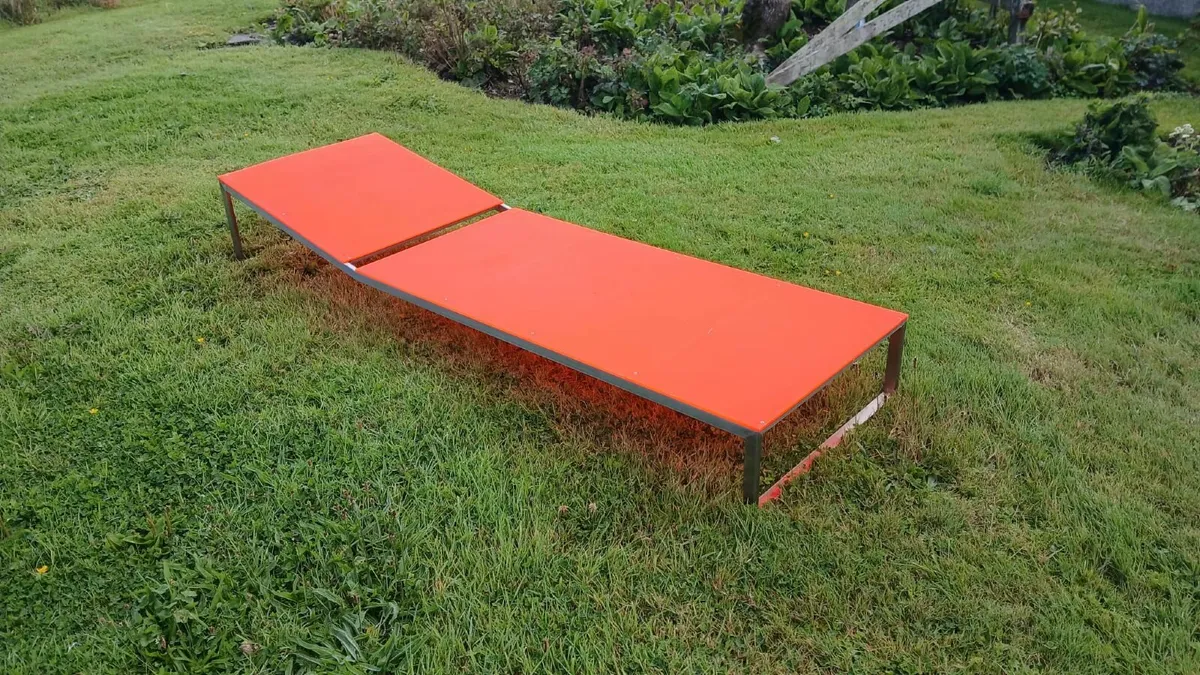 Sun Lounger - Image 3