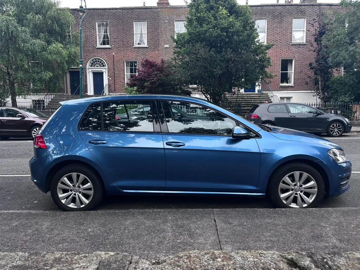 Volkswagen Golf - Image 3