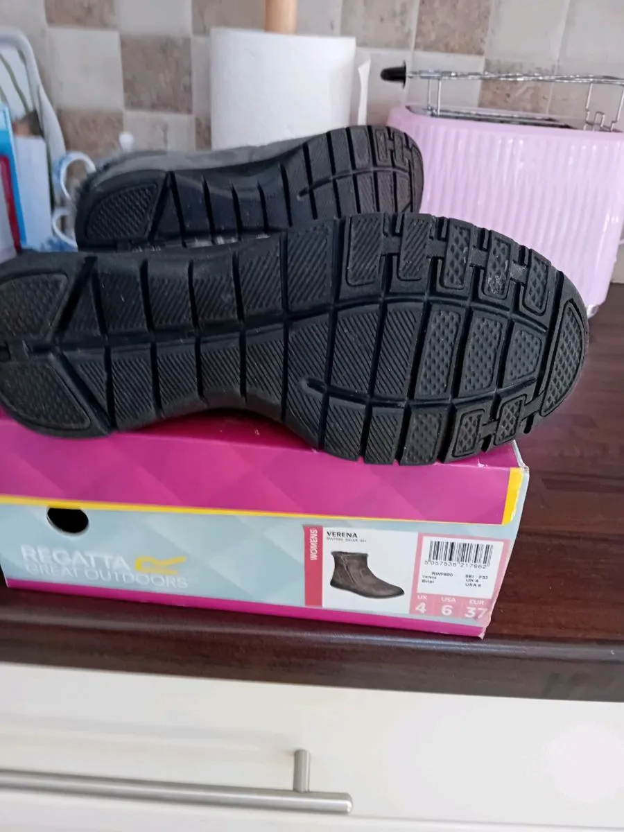 REGATTA LADIES ANKLE BOOTS NEW BOXED - Image 3