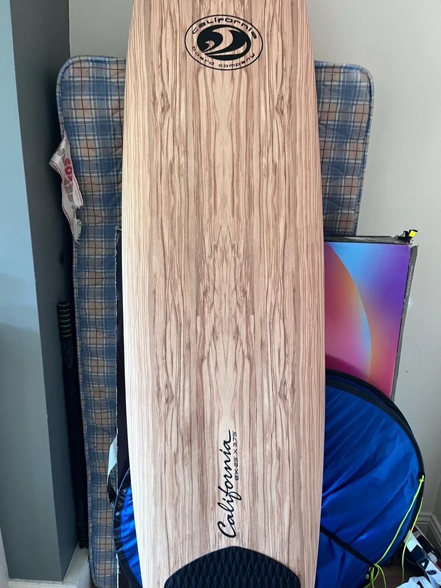 Foam surf board - Image 1