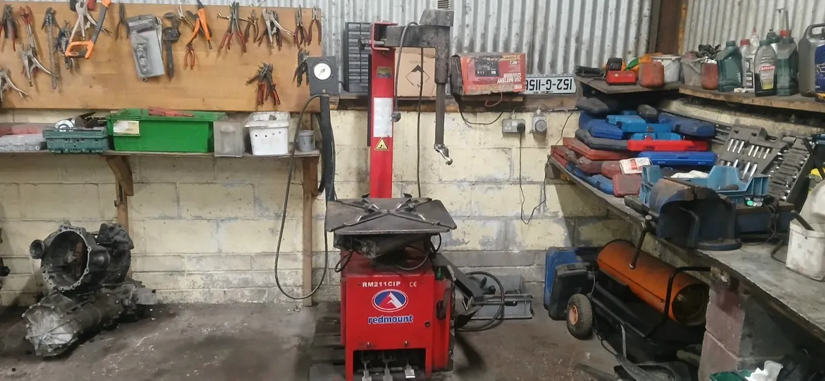 Tyres  changer - Image 1