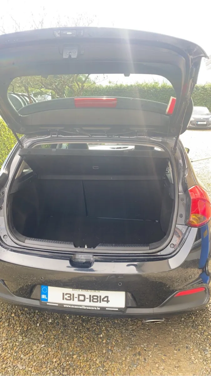 HIGH SPEC KIA CEED - Image 2
