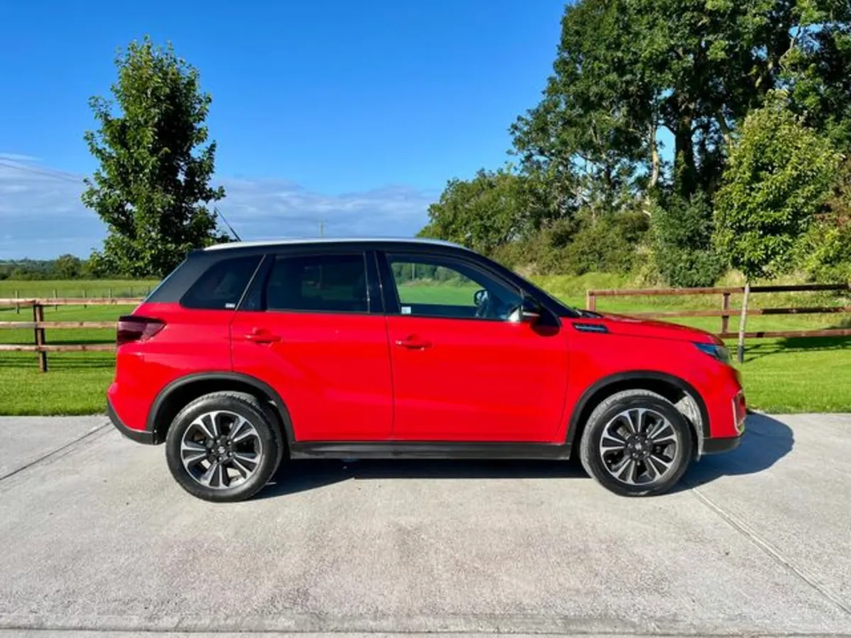 Suzuki Vitara 1.5 SZ5 Full Hybrid * TRADE IN PRICE - Image 4