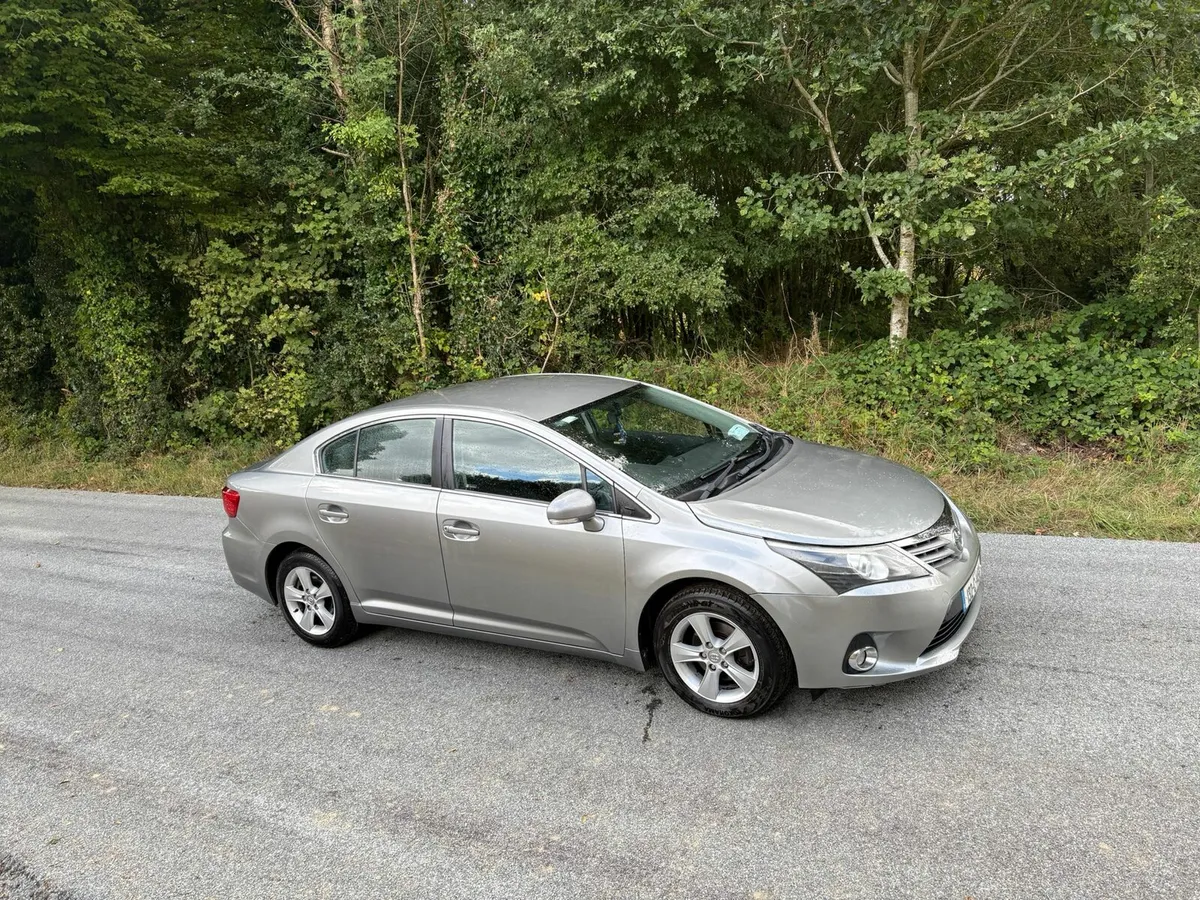 Toyota Avensis Low Mileage 2l Diesel Terra - Image 3