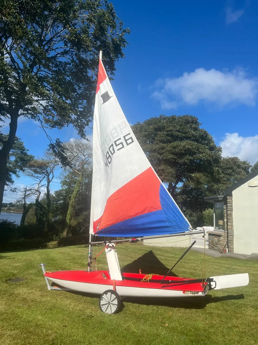 Topper Sailing Dinghy - Image 1